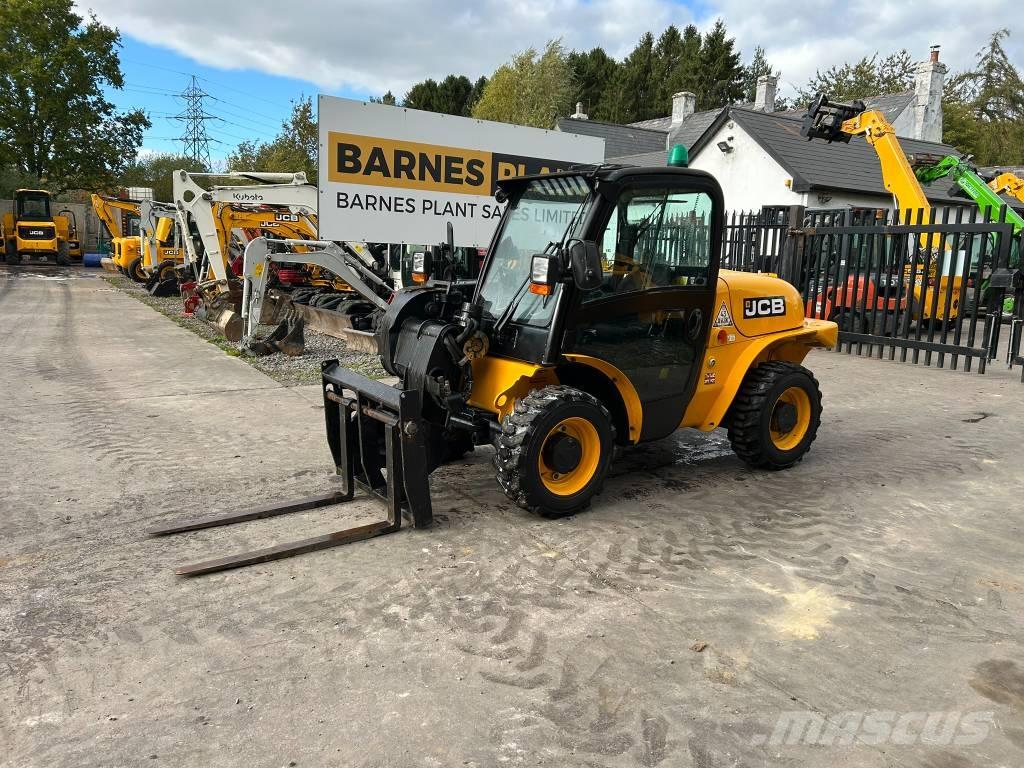 JCB 520-40 Teleskopski viljuškari