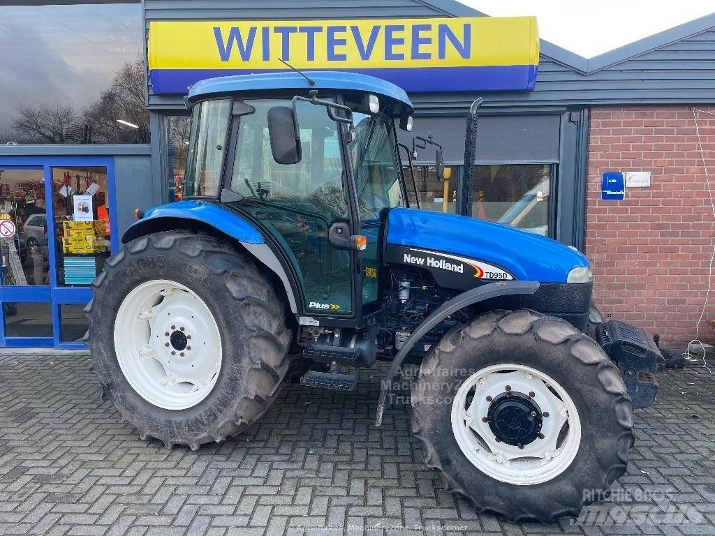 New Holland TD 95 D Traktori