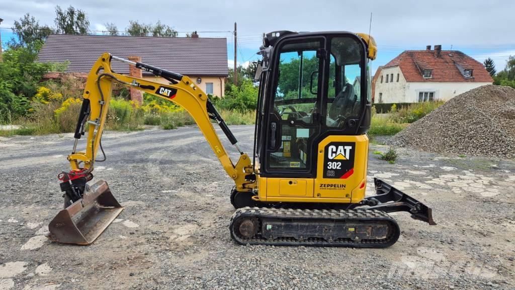 CAT 302 CR Mini bageri < 7t