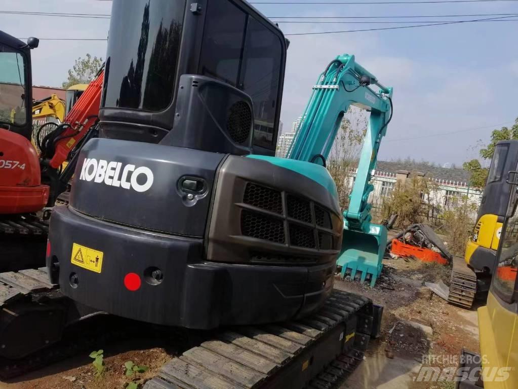 Kobelco SK55 Bageri guseničari