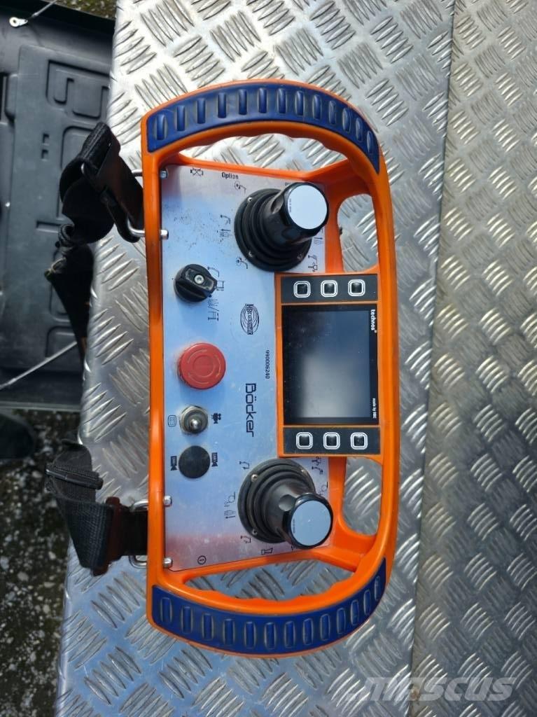 Böcker AHK 36/2400 Ostali kranovi