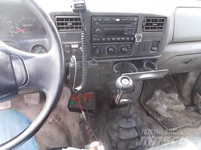 Ford 750 XLT Ostali kamioni