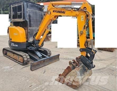 Hyundai Robex 25 Z Mini bageri < 7t