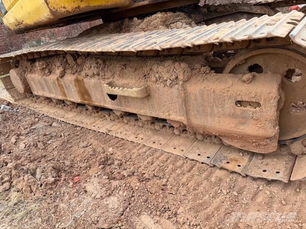 Komatsu PC 120-8 Bageri guseničari