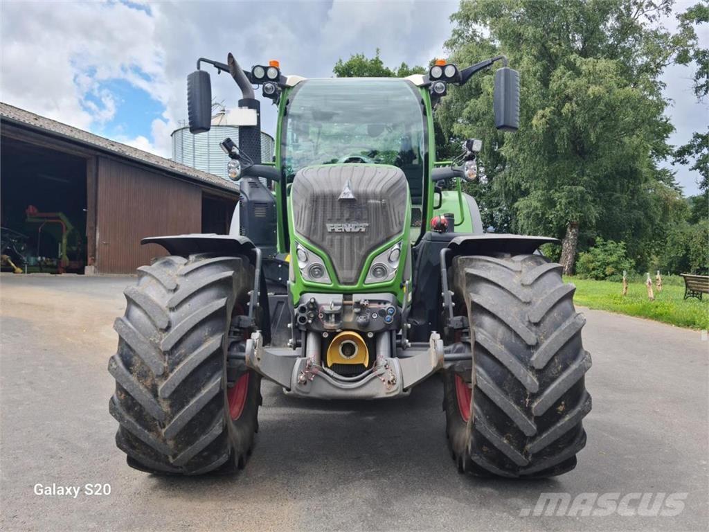 Fendt 722 Vario Traktori