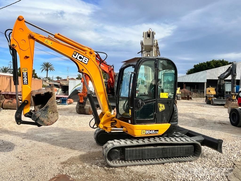 JCB 8045 ZTS Mini bageri < 7t