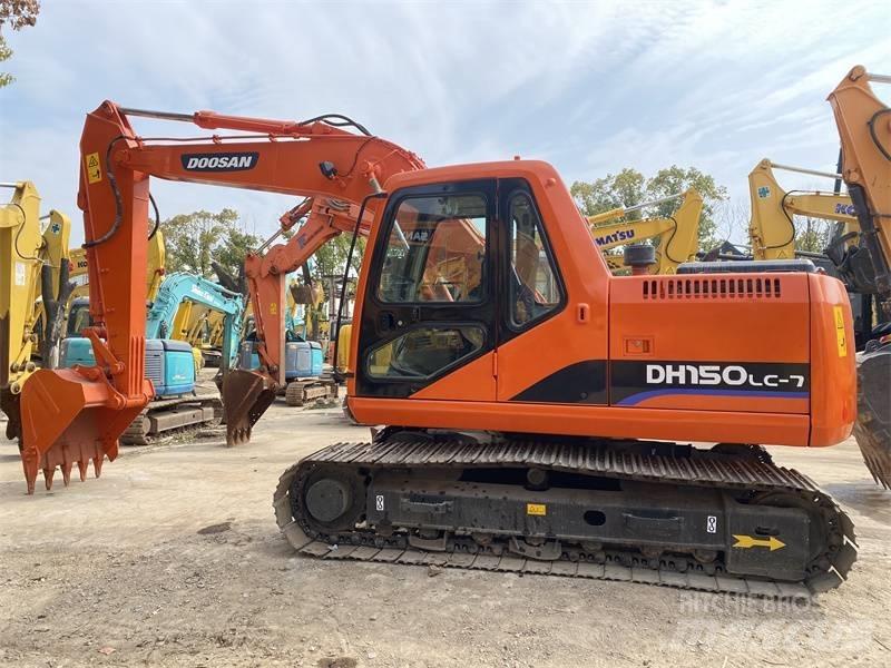 Doosan DH 150 Bageri guseničari