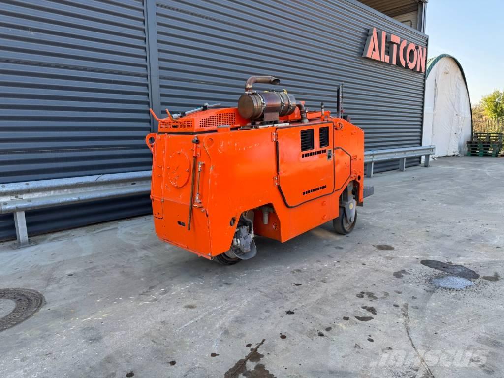 Wirtgen W 350 Freze za asfalt