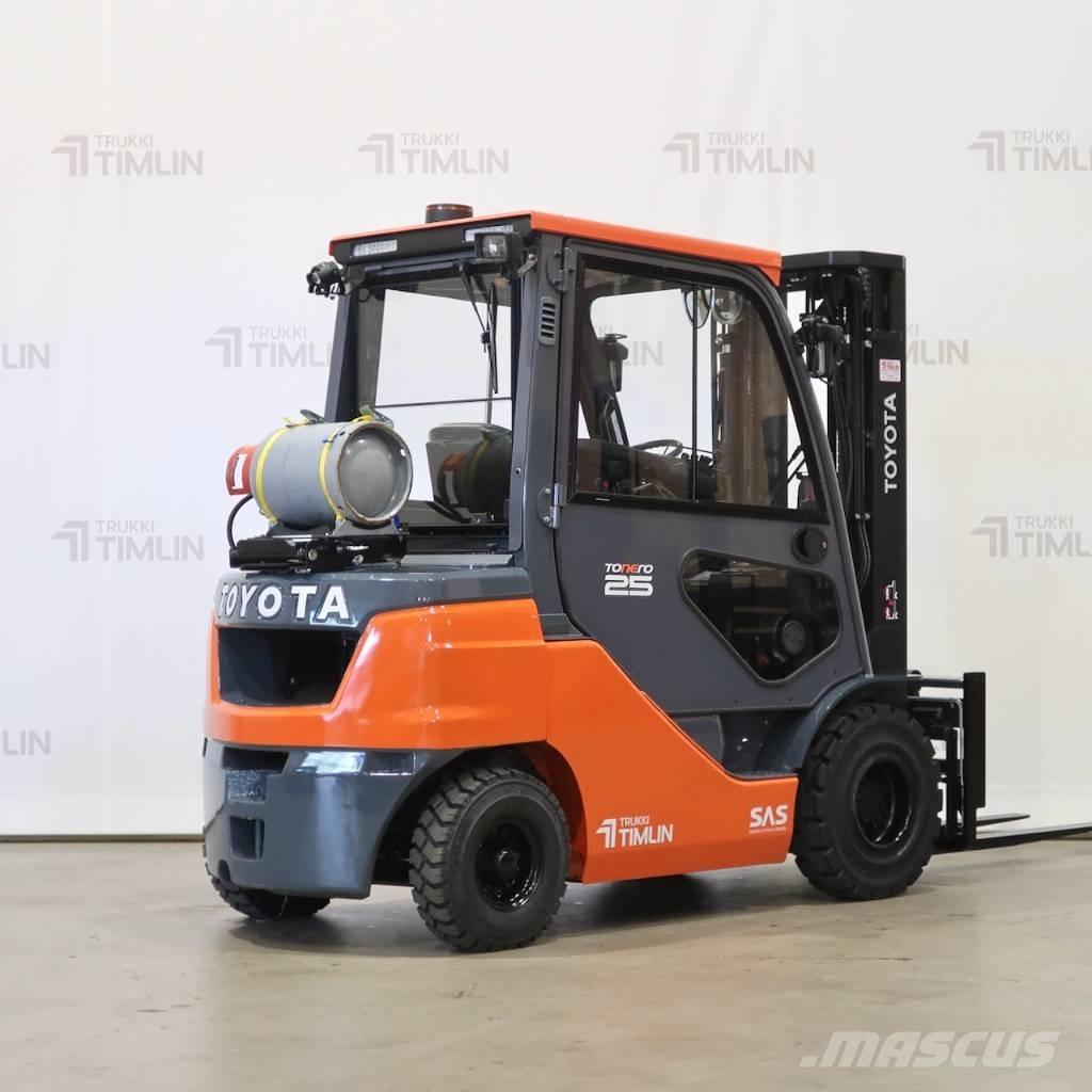 Toyota 02-8FGF25 Plinski viljuškari