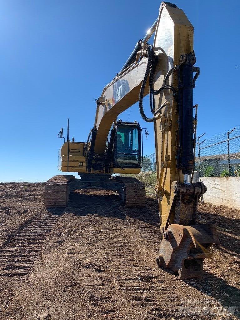CAT 320 D L Bageri guseničari