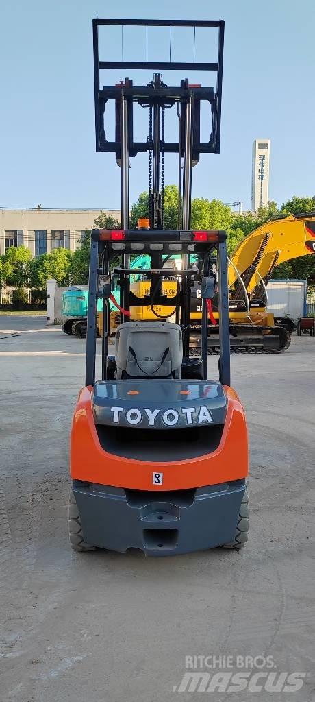 Toyota FD30 Dizelski viljuškari