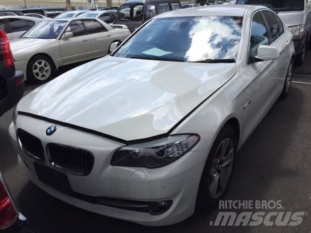 BMW 528i Automobili