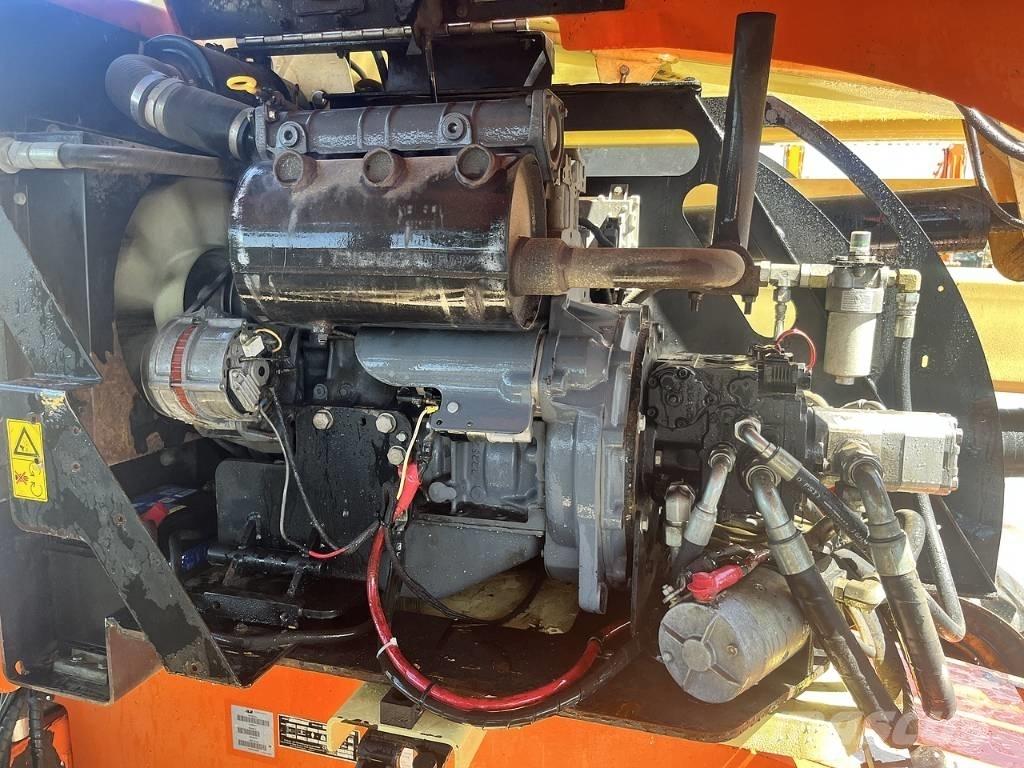 JLG 450 AJ II Zglobne podizne platforme