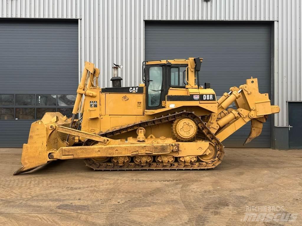 CAT D8R series II Buldožeri guseničari