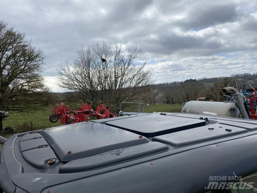 Valtra N92 HITECH Traktori