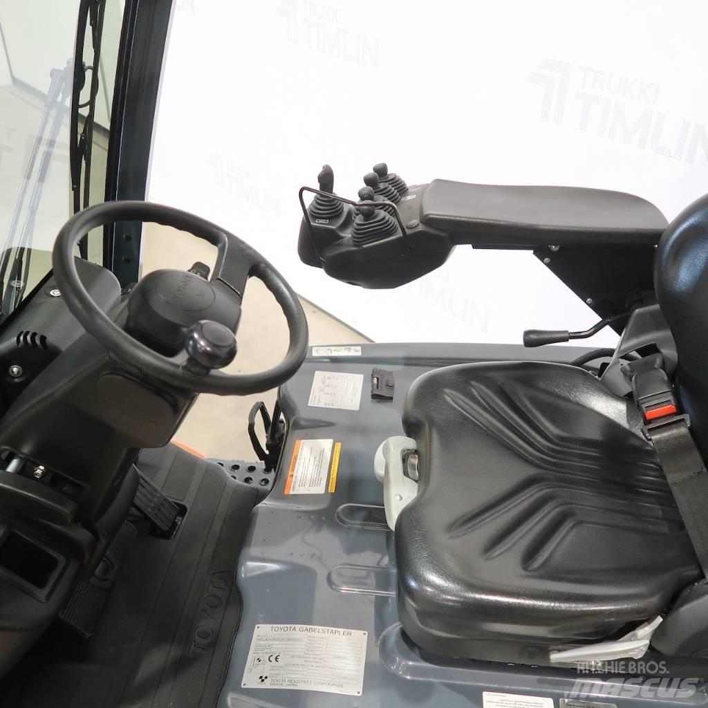 Toyota 8FBE20T Električni viljuškari