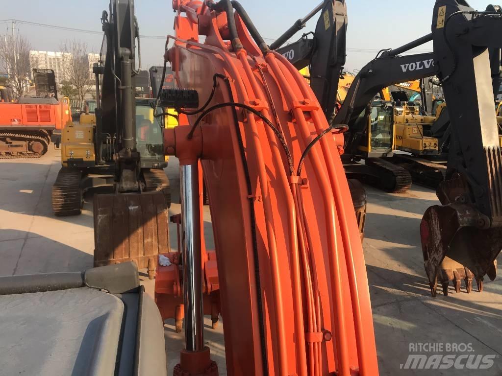 Hitachi ZX 130 Bageri guseničari