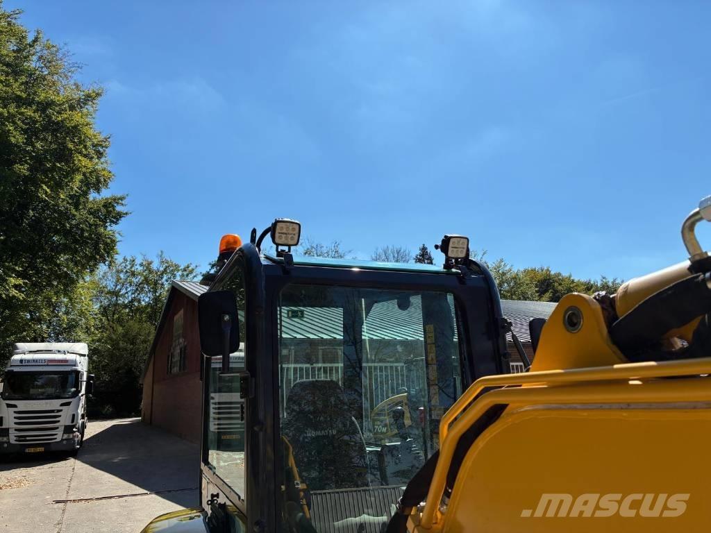 Komatsu PC26MR-5 Mini bageri < 7t