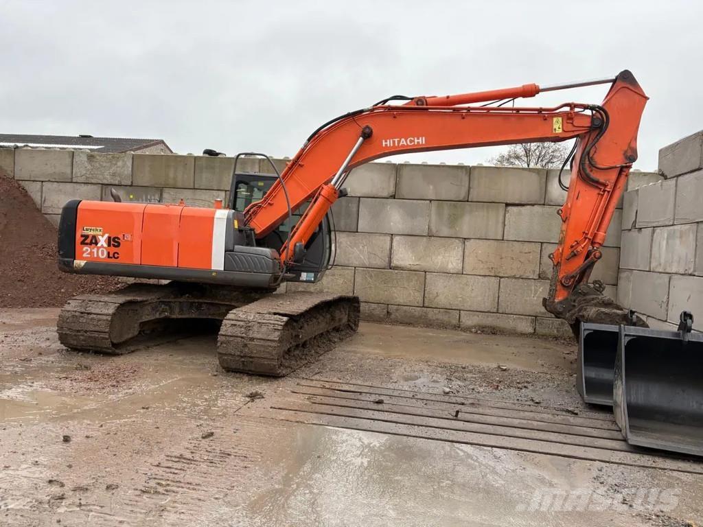 Hitachi ZX210LC-3 Bageri guseničari