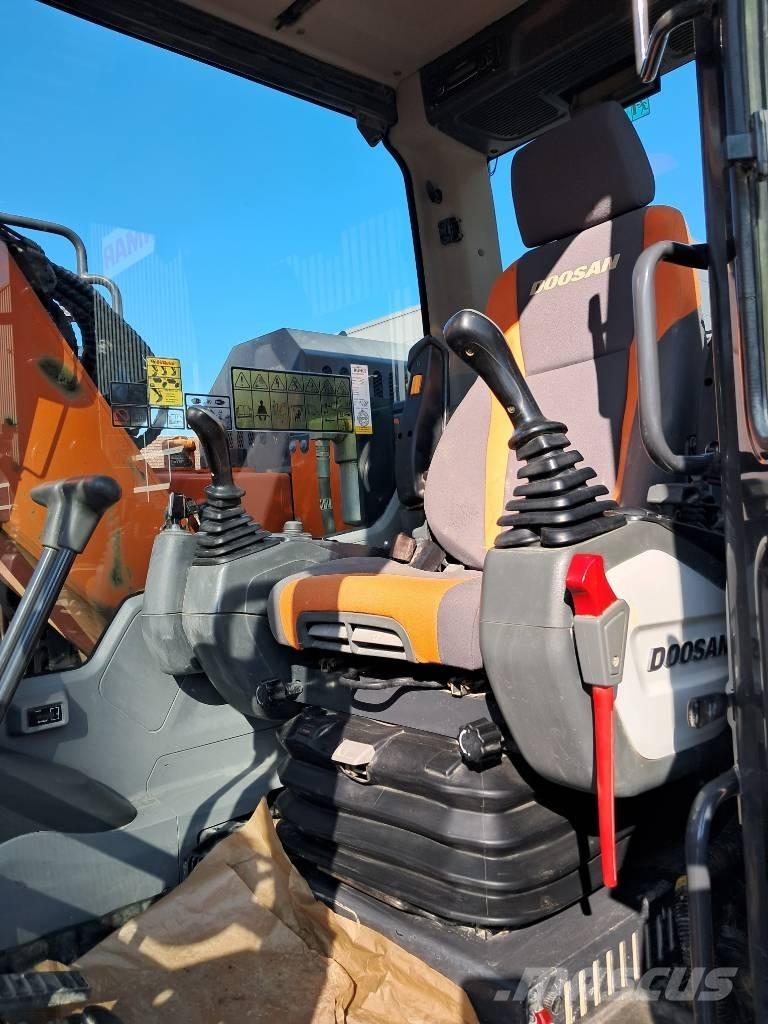 Doosan DX 140 LCR-5 Bageri guseničari