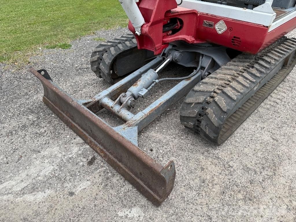Takeuchi TB 135 Mini bageri < 7t