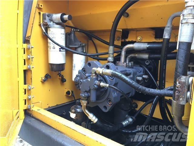 Volvo EC240BLC Bageri guseničari