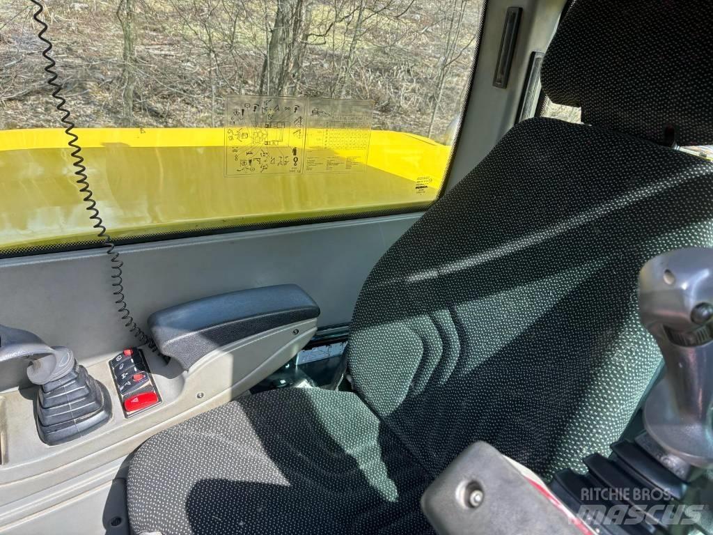 Yanmar B 110 W Bageri točkaši