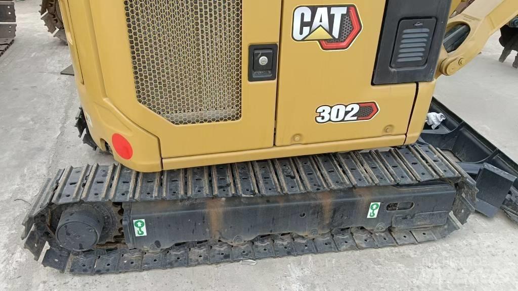 CAT CAT302D Bageri guseničari