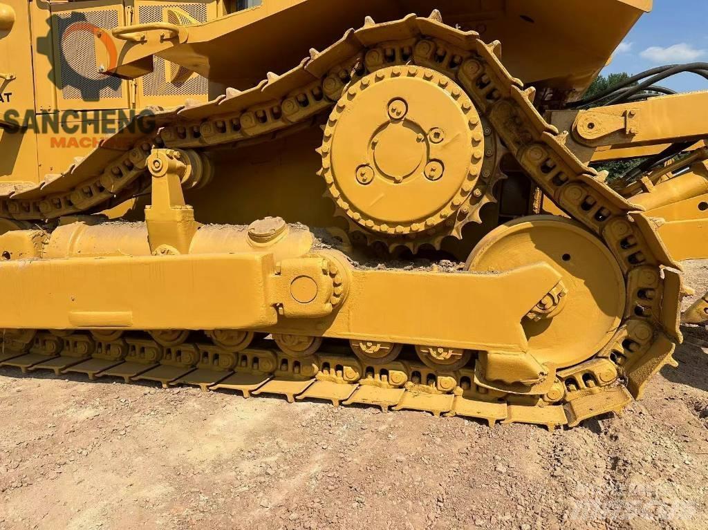 CAT D 8 R Buldožeri guseničari