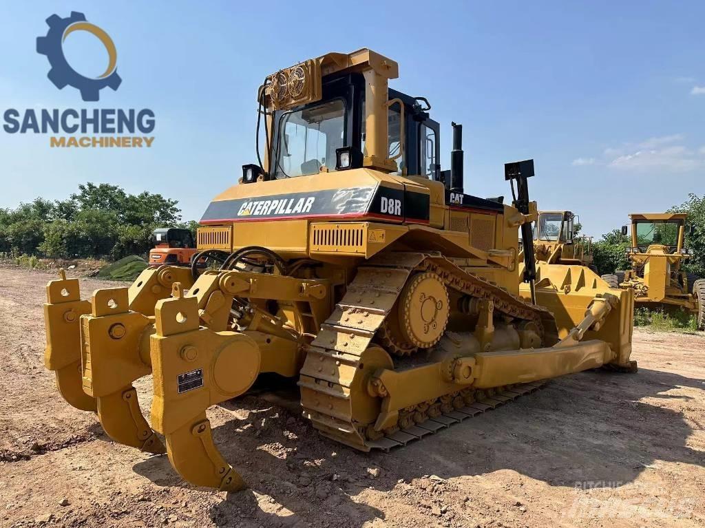 CAT D 8 R Buldožeri guseničari