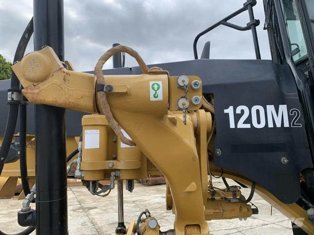 CAT 120 M 2 Grejderi