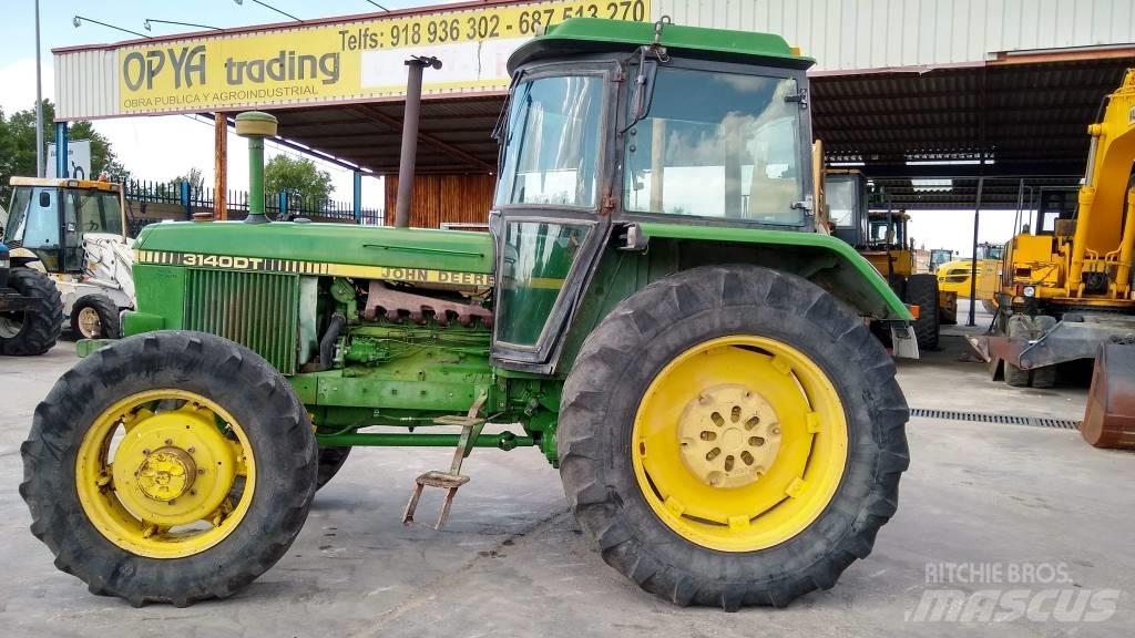 John Deere 3140 DT Traktori
