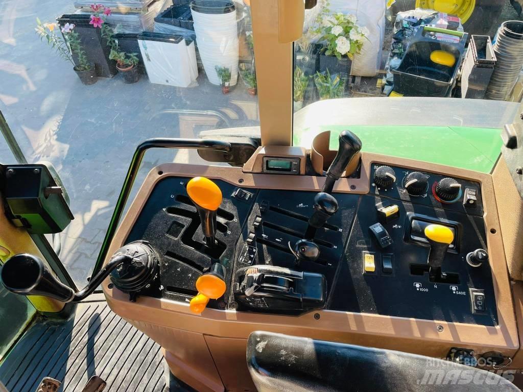 John Deere 7810 Traktori