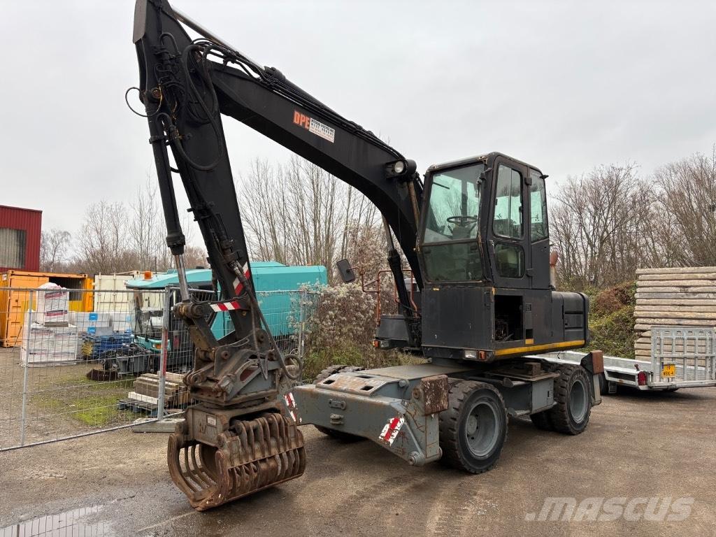 Hitachi FH 130.3 Bageri guseničari