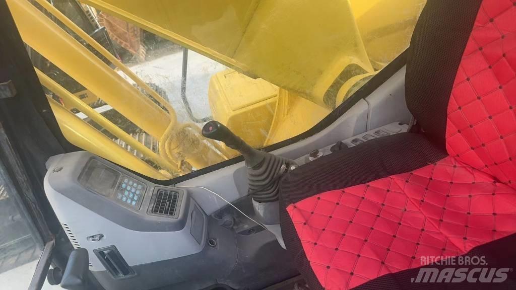 Komatsu PC 200 LC-7 Bageri guseničari