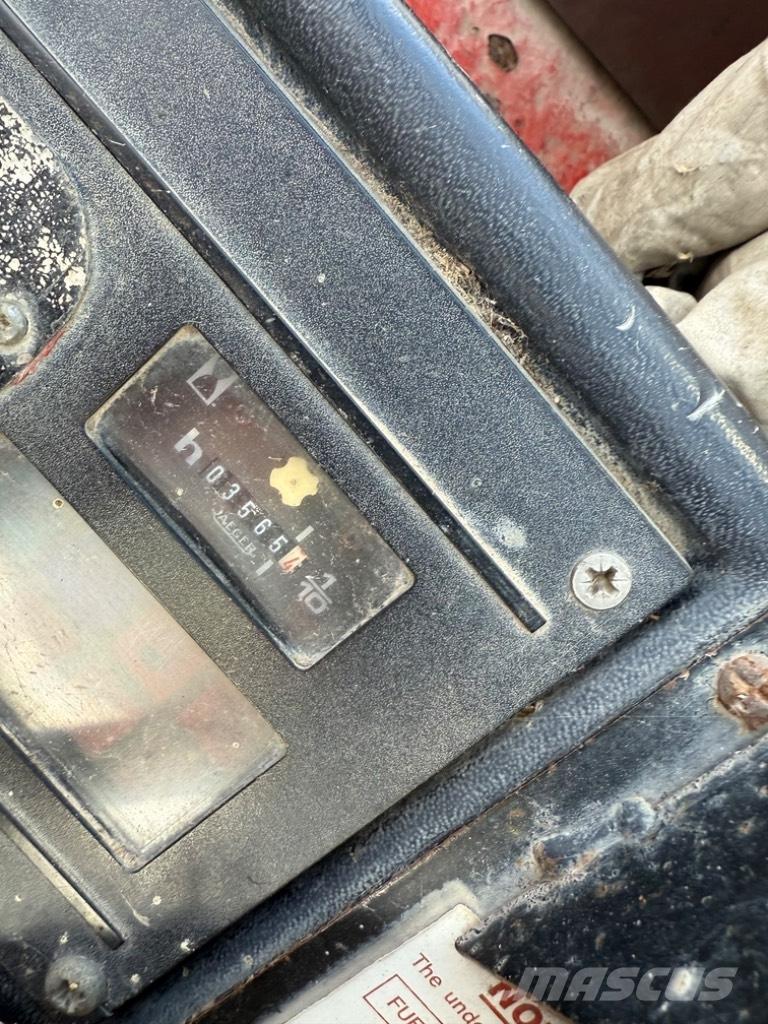 Manitou BT 420 Teleskopski viljuškari