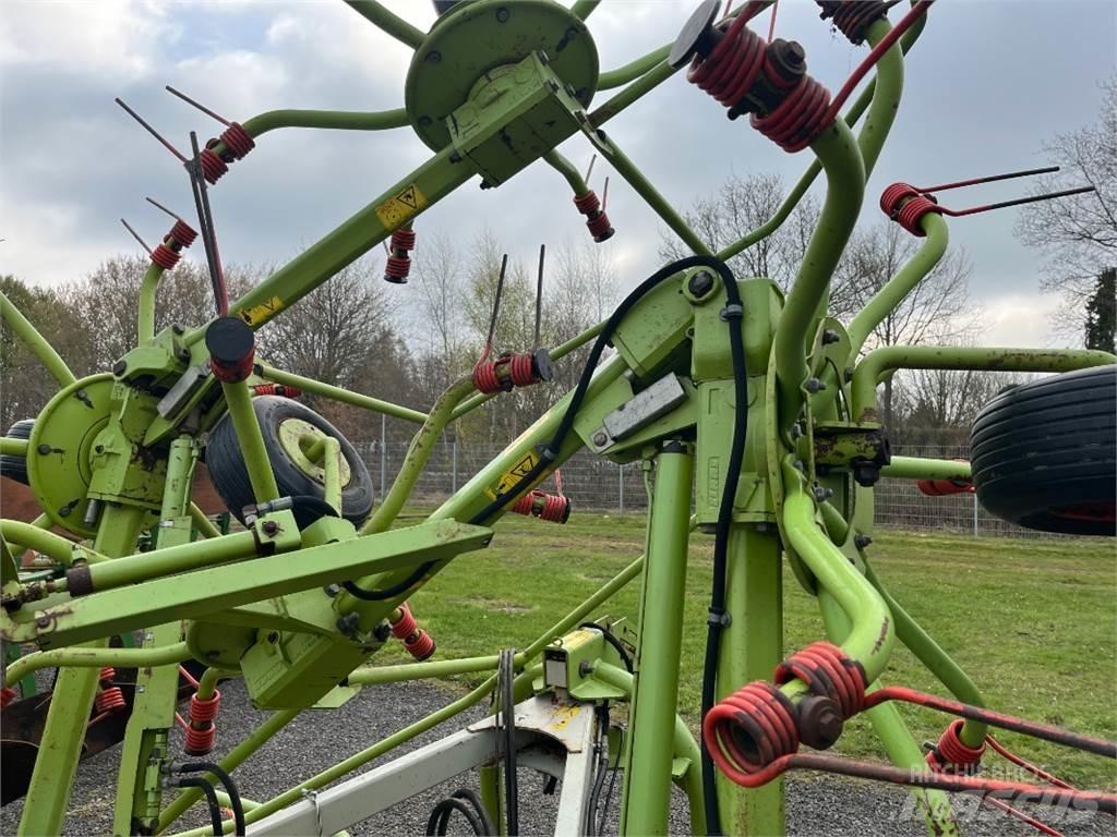 CLAAS VOLTO 770 Okretači i sakupljači sena