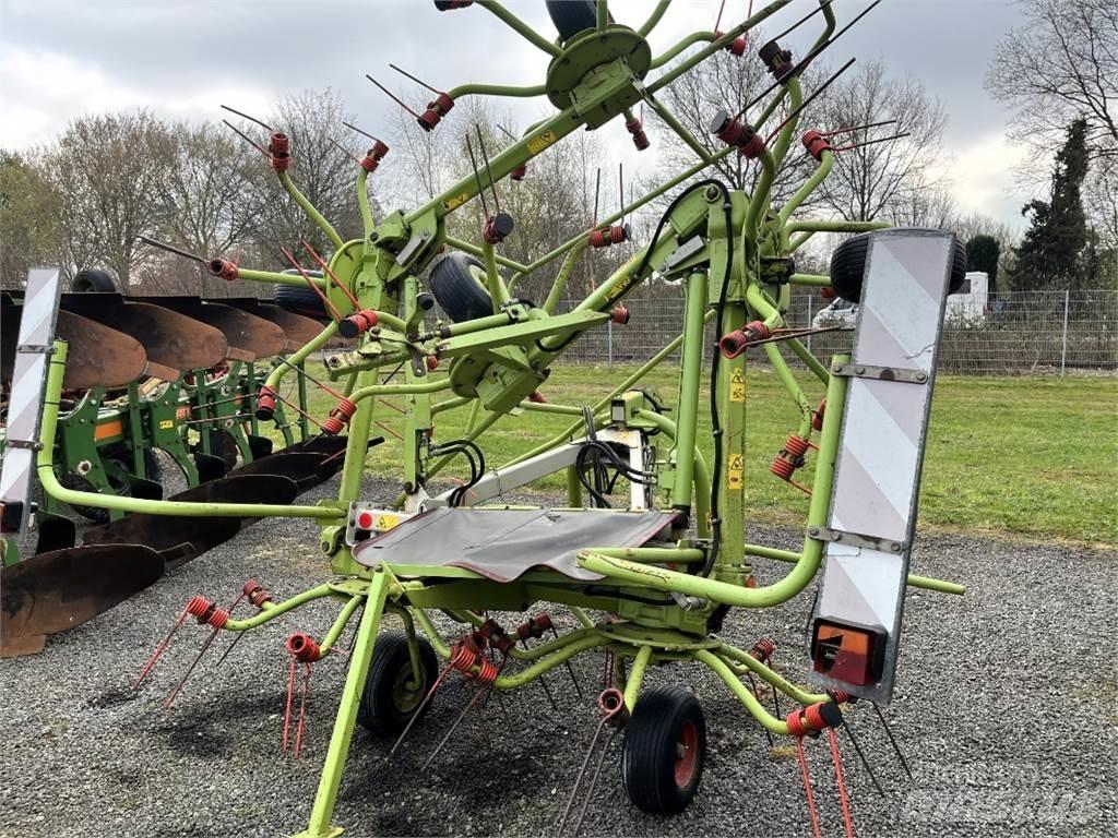 CLAAS VOLTO 770 Okretači i sakupljači sena