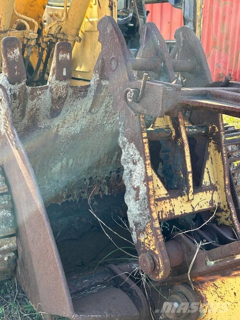 John Deere 120 Bageri guseničari