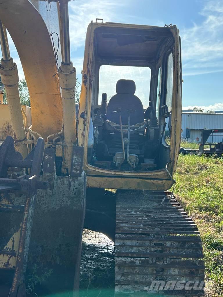 John Deere 120 Bageri guseničari