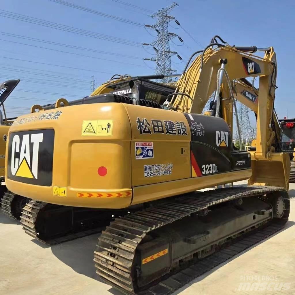 CAT 323 D Bageri guseničari