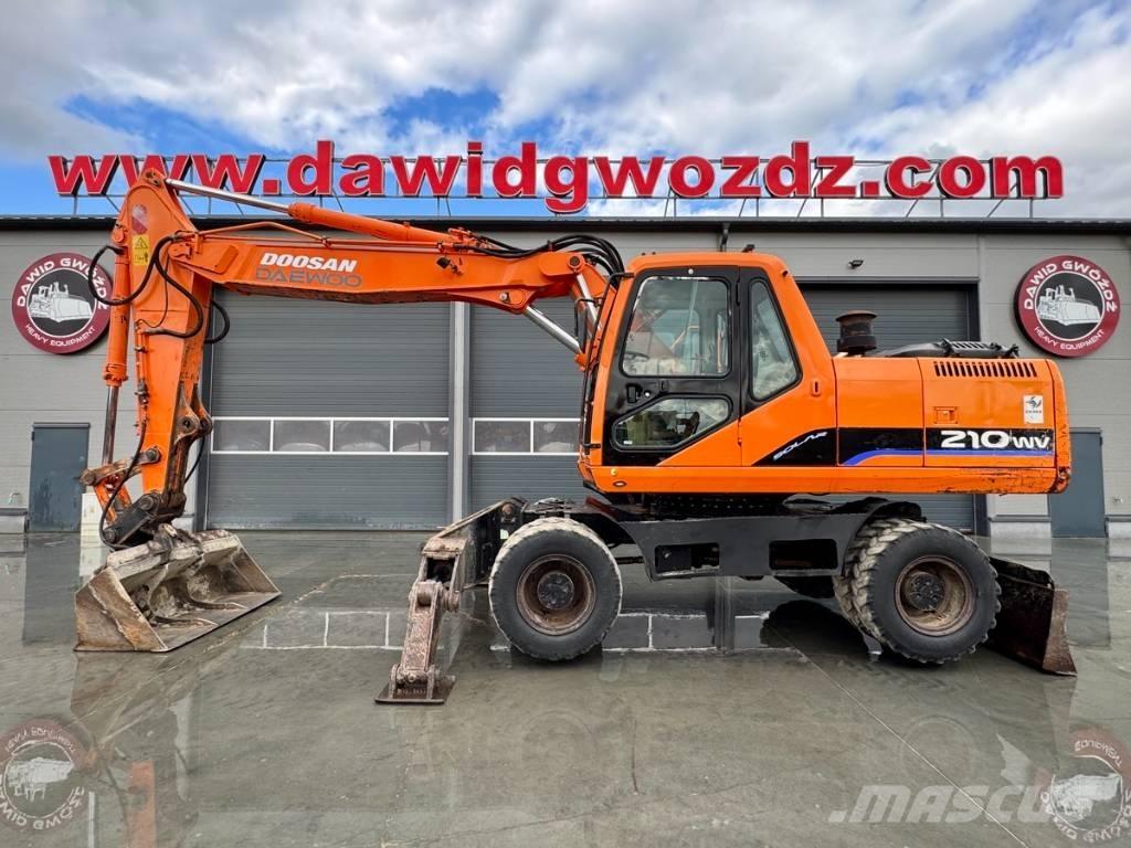 Doosan SOLAR 210W Bageri točkaši
