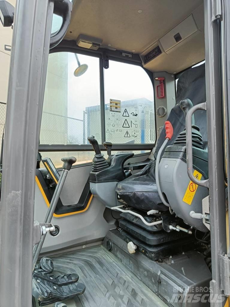 Volvo ECR 88 D Bageri točkaši