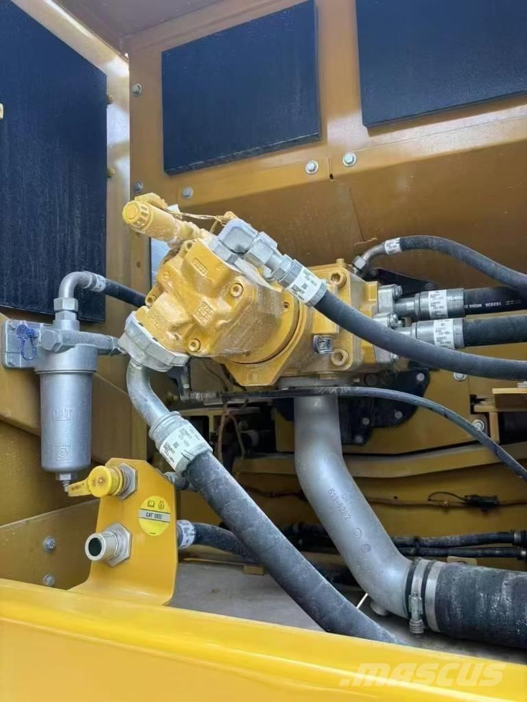 CAT 336 GC Bageri guseničari