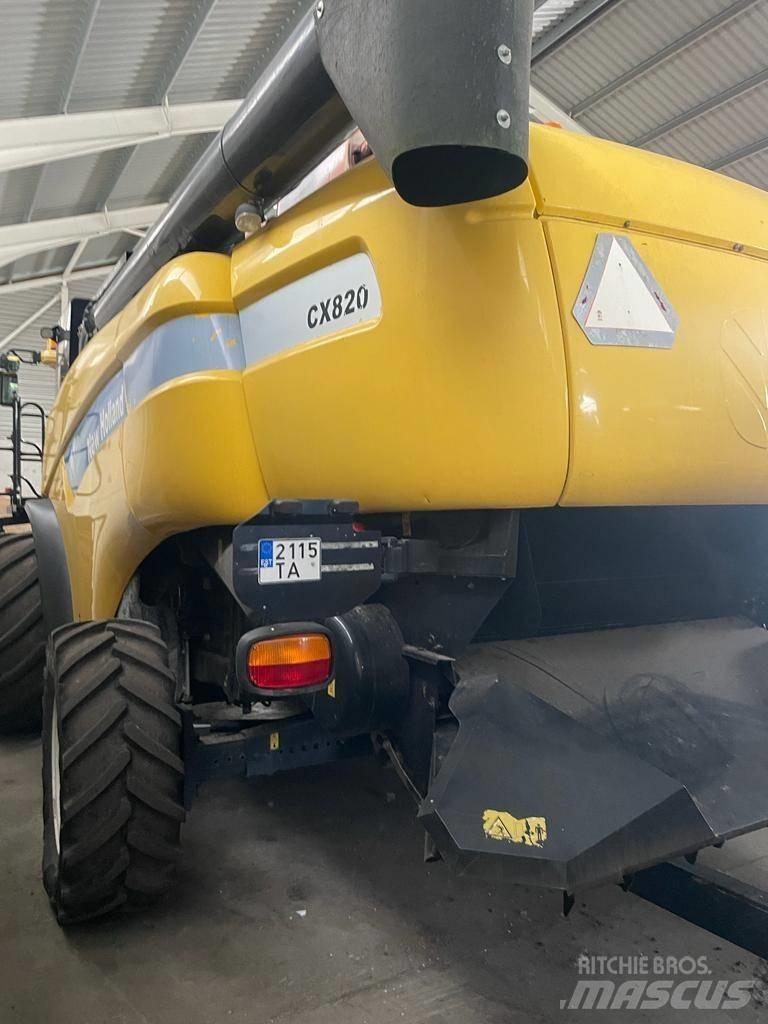 New Holland CX 820 Kombajni