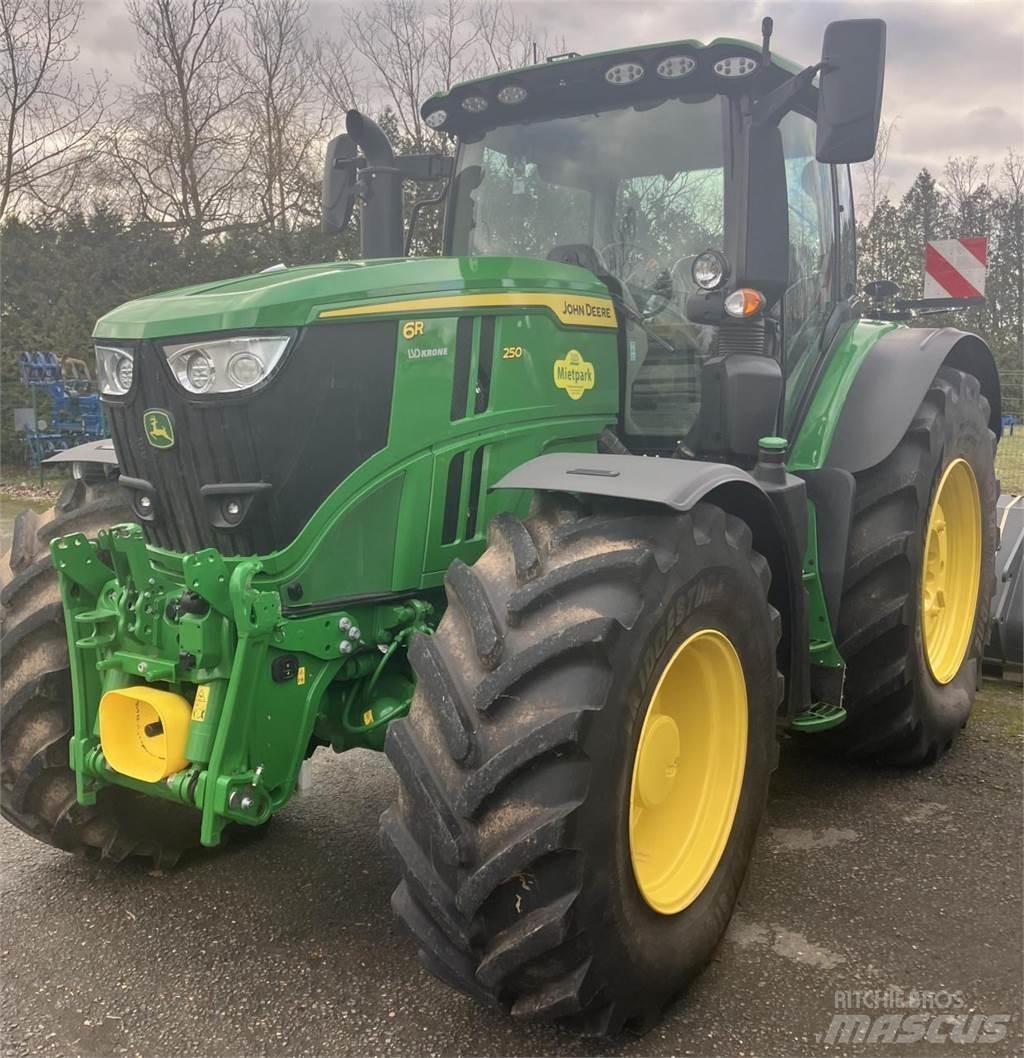 John Deere 6R 250 Traktori