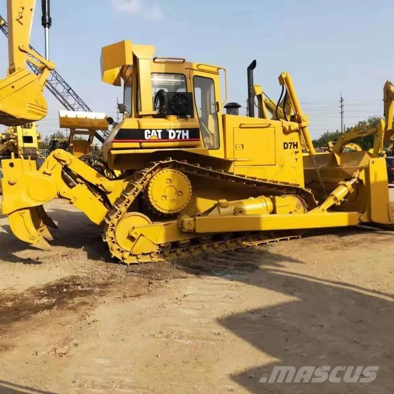 CAT D7H Buldožeri guseničari