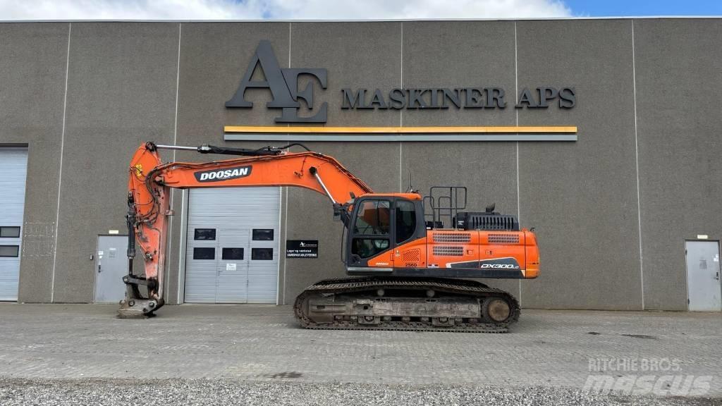 Doosan DX 300 LC-5 Bageri guseničari