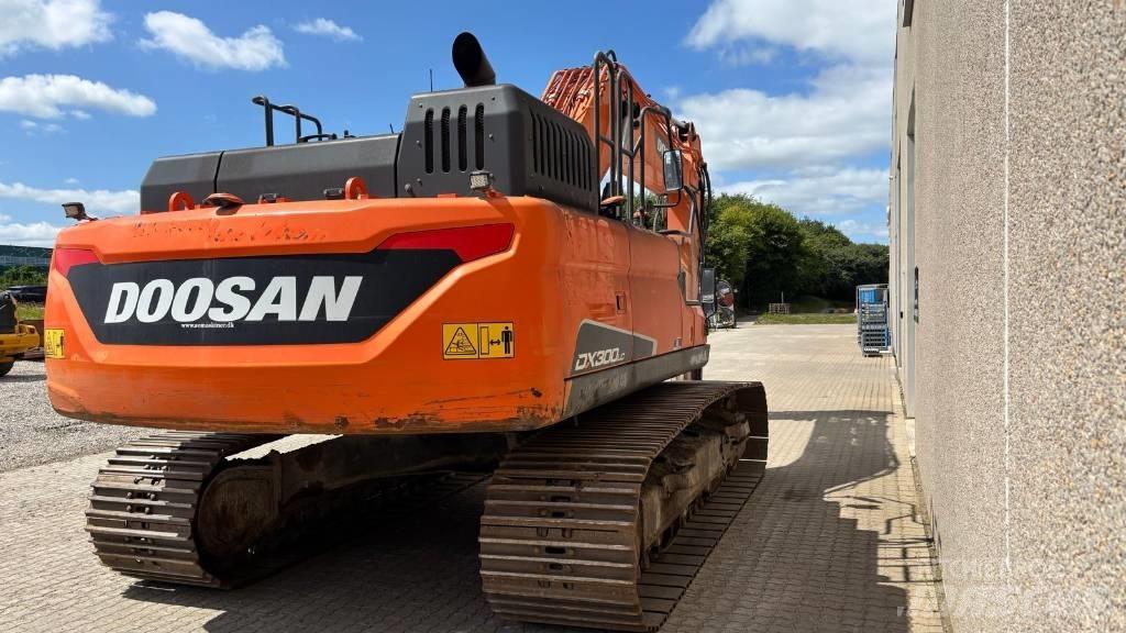 Doosan DX 300 LC-5 Bageri guseničari