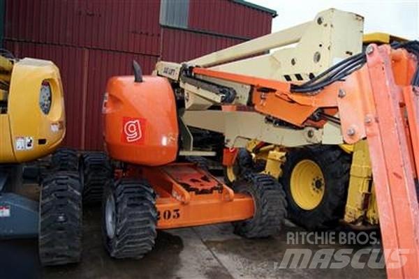 JLG 450 AJ (15 metros) Zglobne podizne platforme